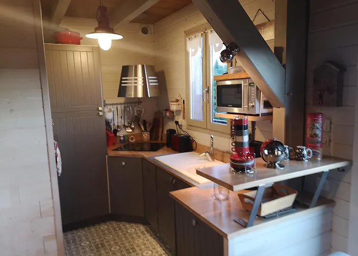 En Chandese Chalet *